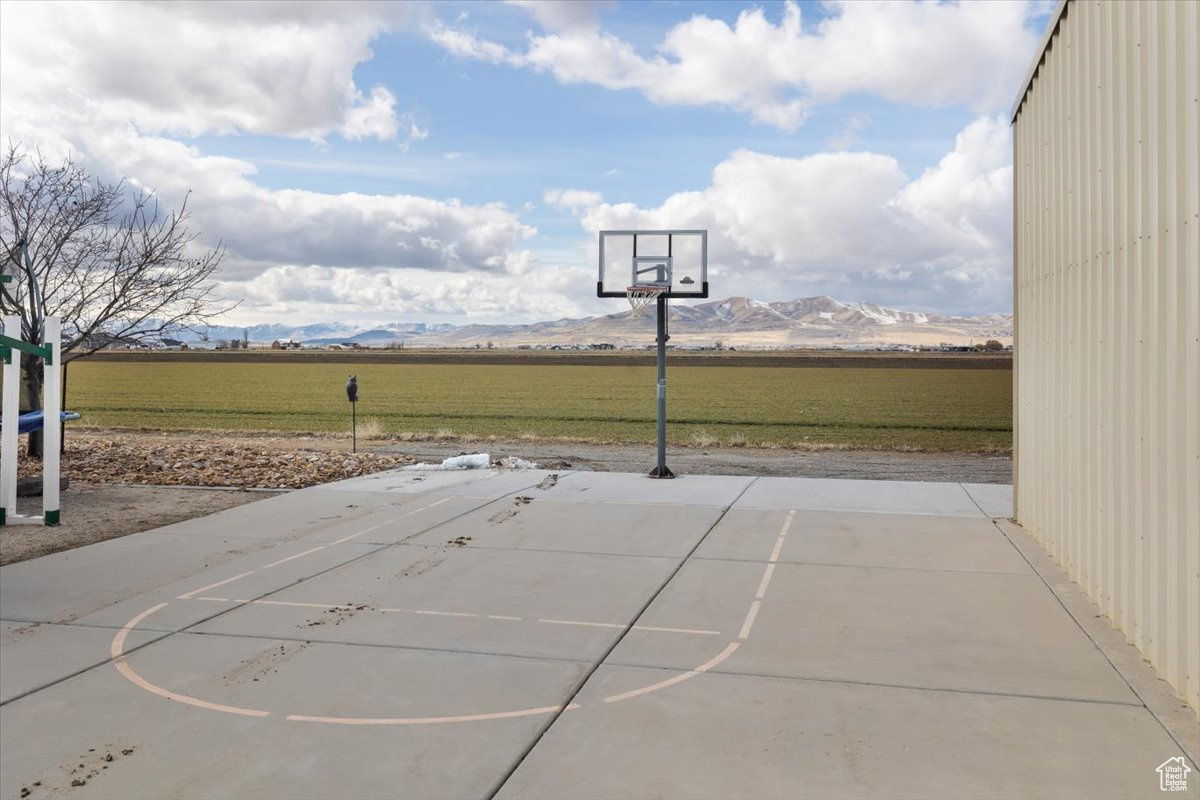 10285 N 7600, Tremonton, Utah image 29