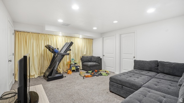 MAPLE MOUNTAIN - Residential