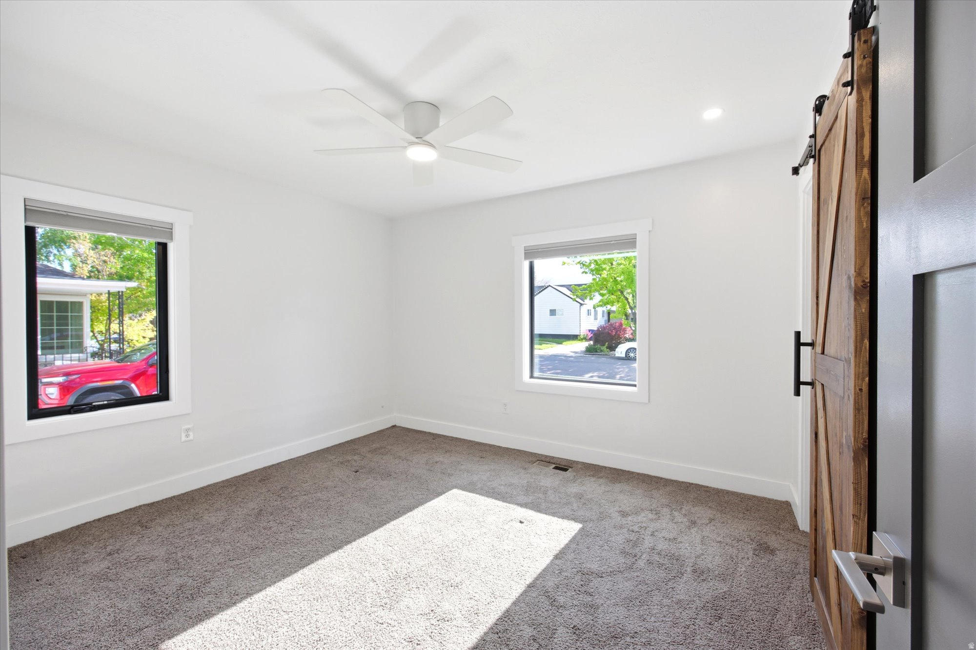 SUNSHINE ACRES - Residential