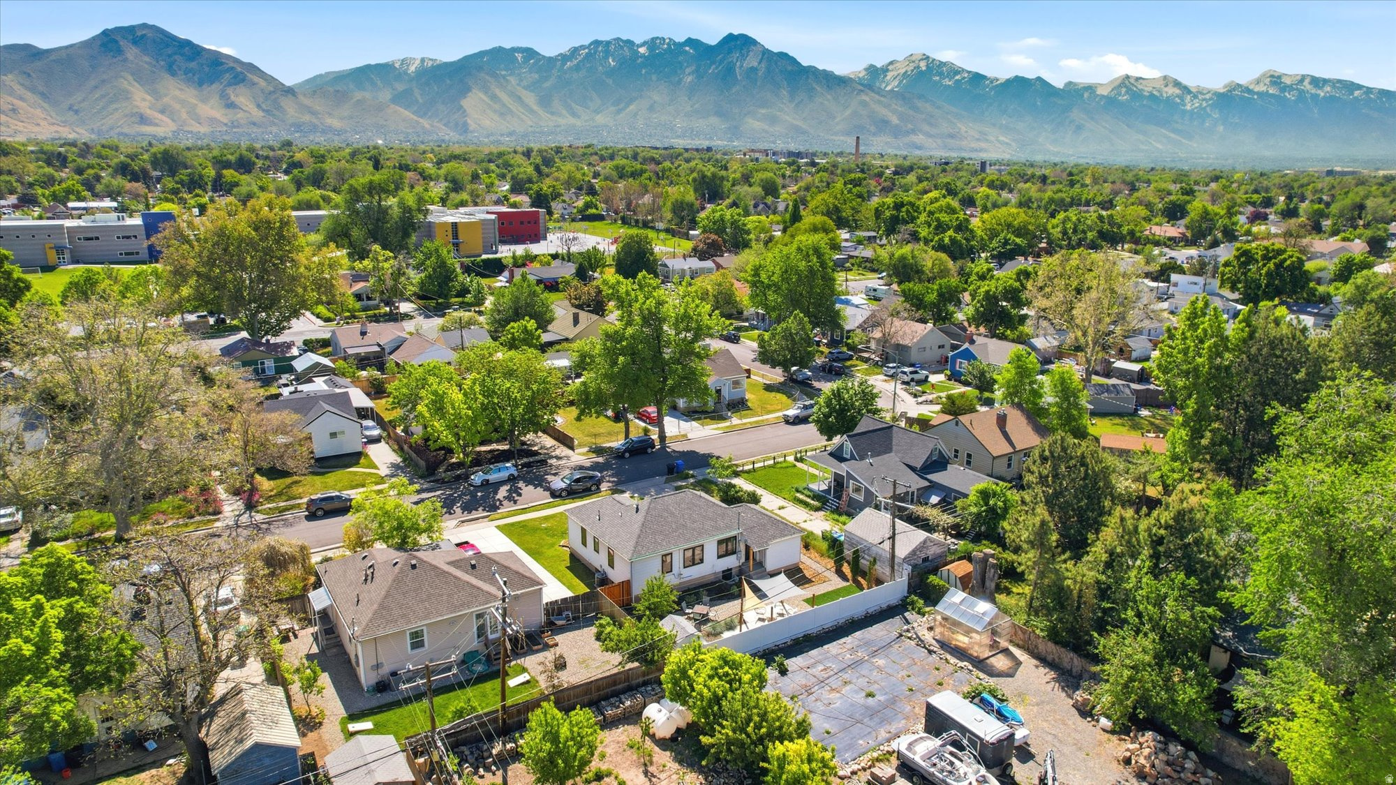 SUNSHINE ACRES - Residential