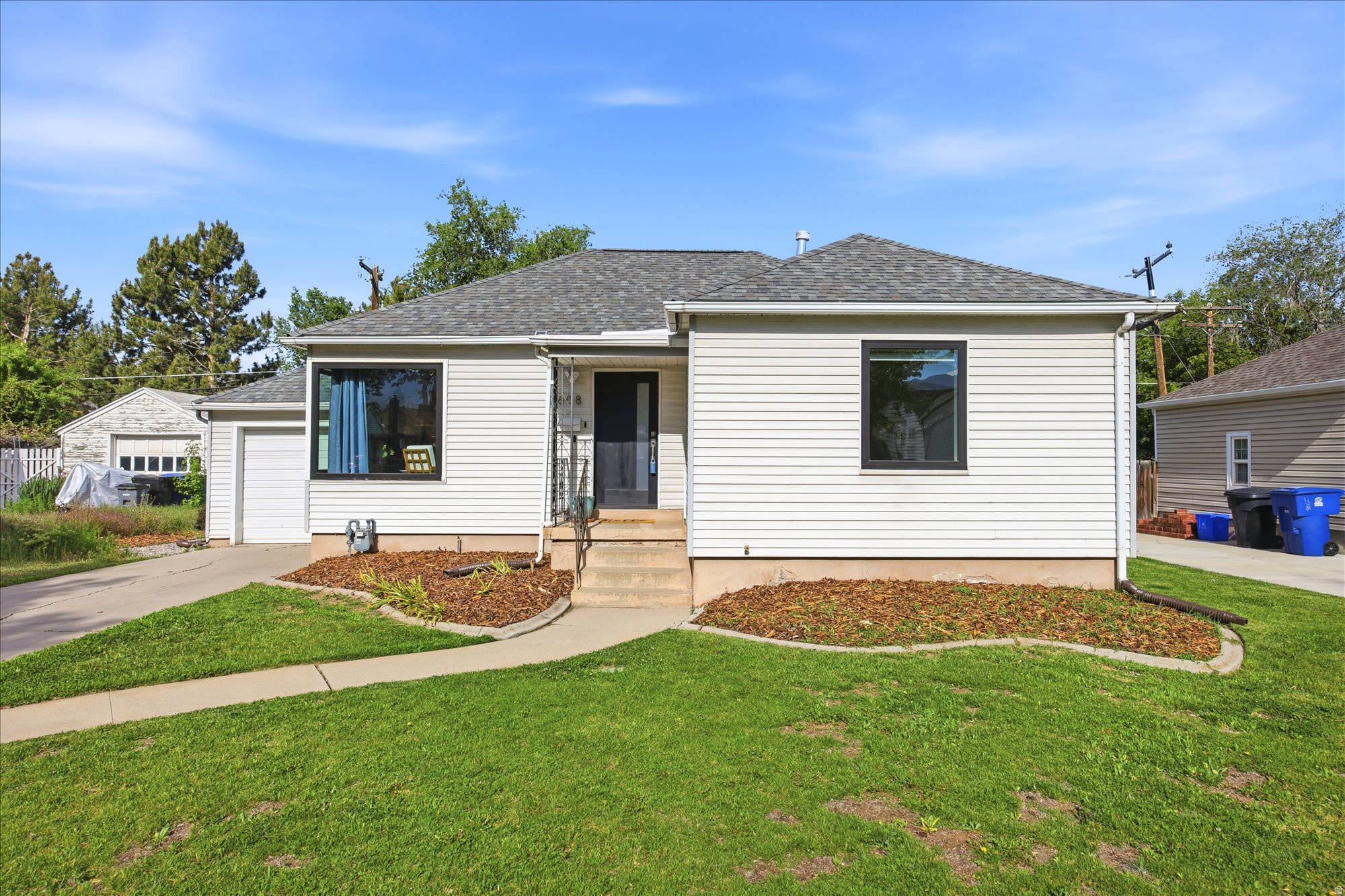 SUNSHINE ACRES - Residential
