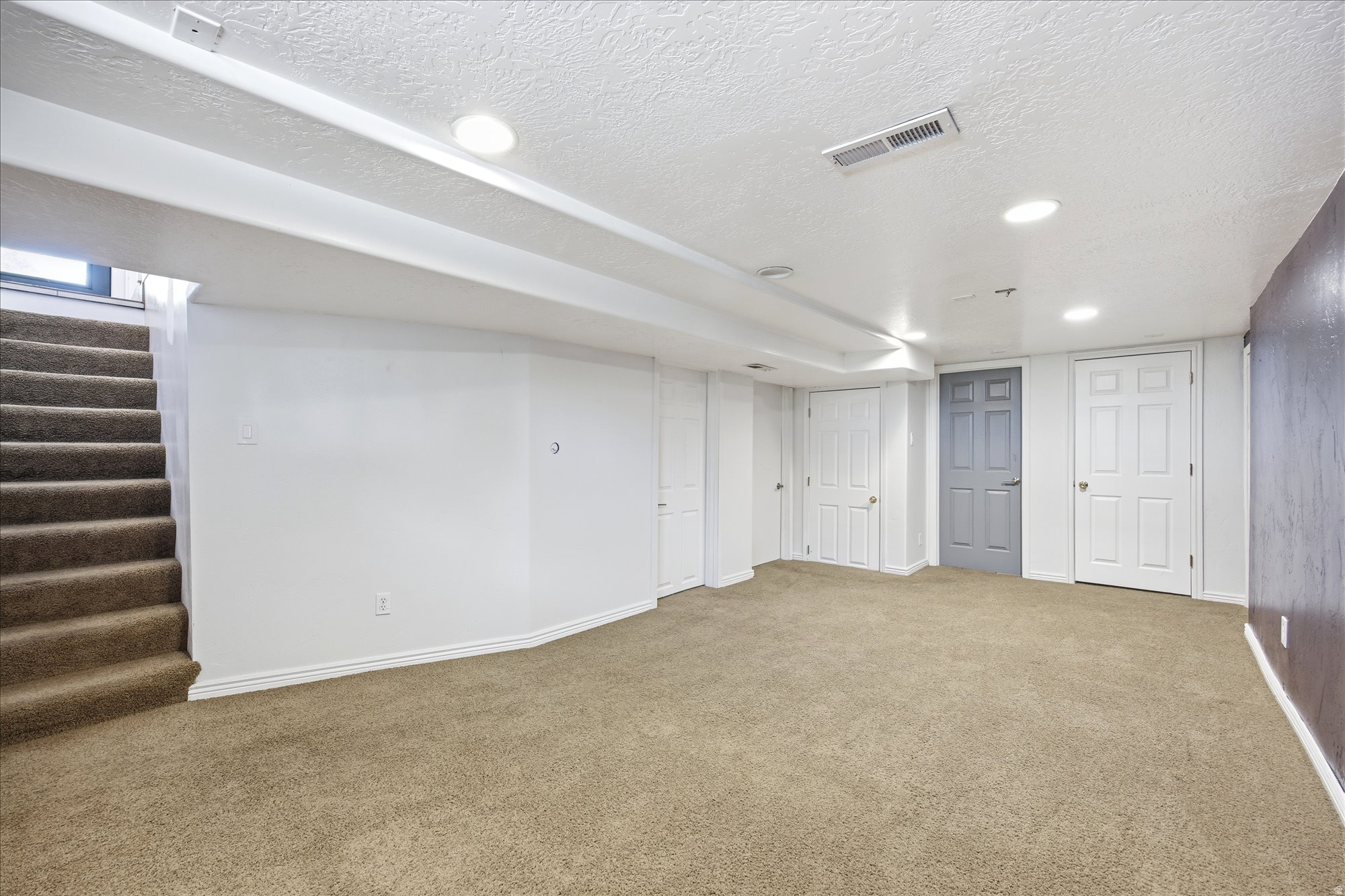 SUNSHINE ACRES - Residential