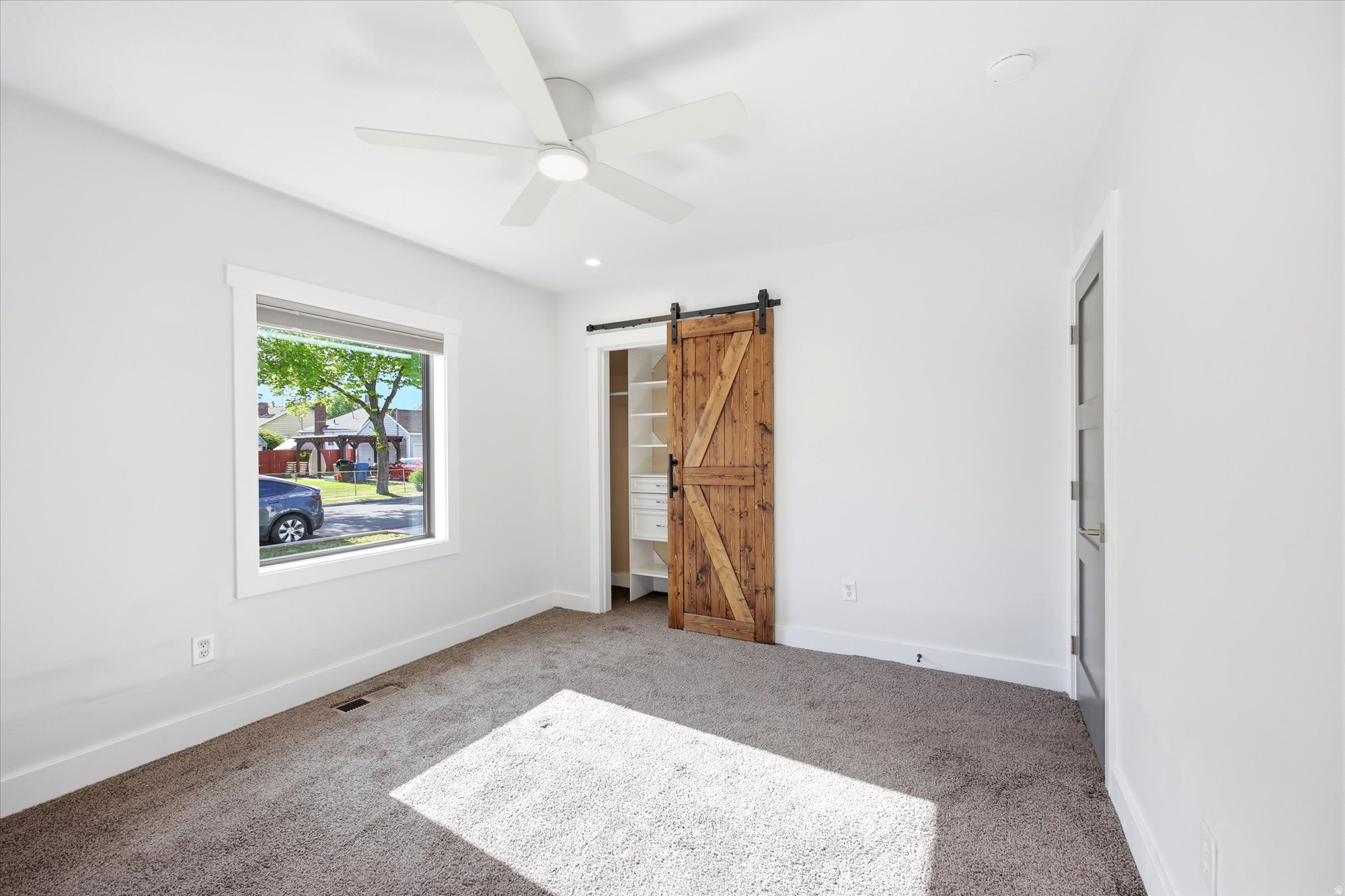 SUNSHINE ACRES - Residential