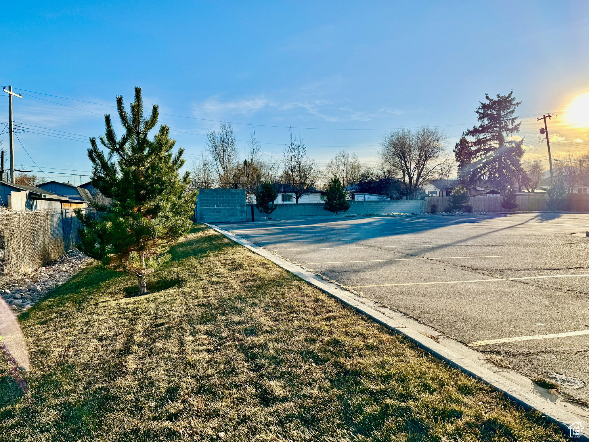 7681 S 2200, West Jordan, Utah image 12