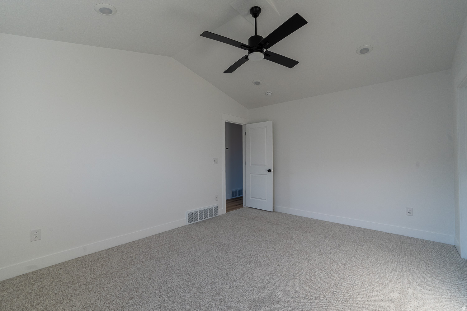 MATTHEWS MEADOWS - Residential