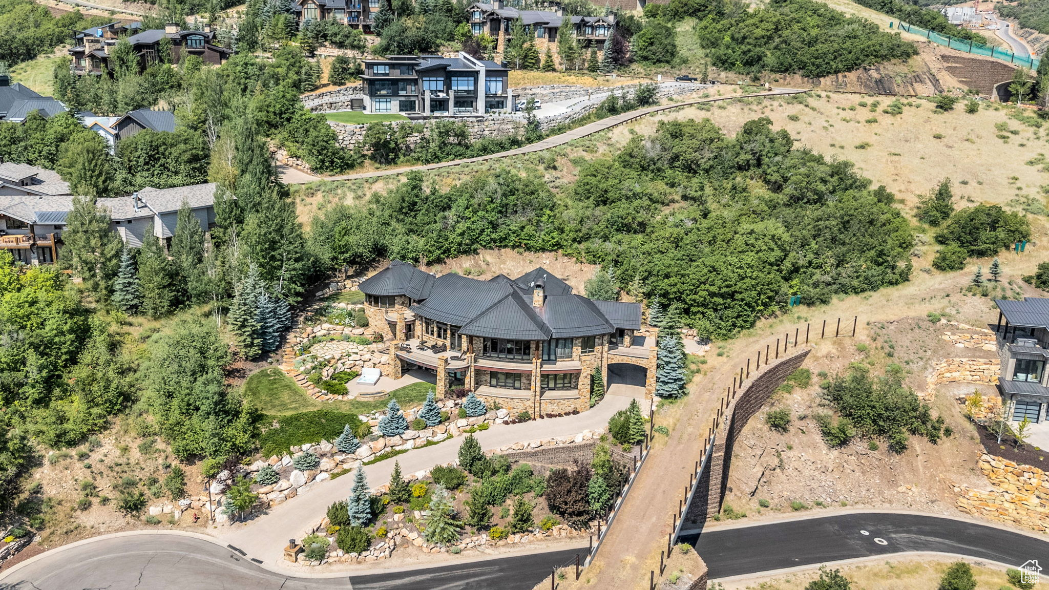 DEER CREST ESTATES - Residential