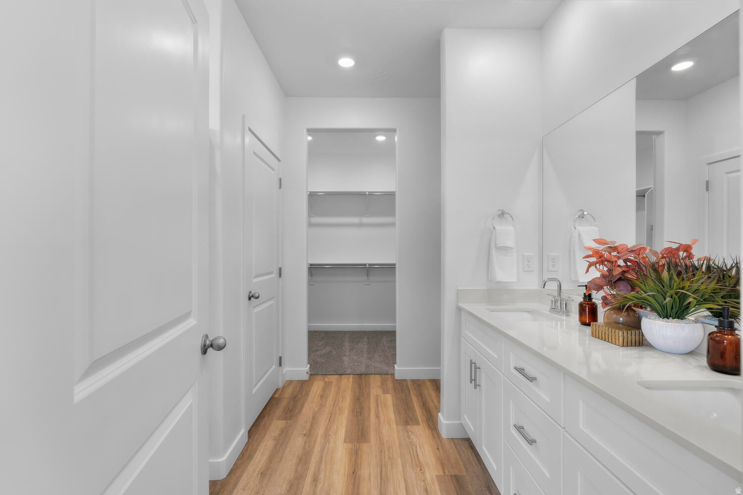 LONG VALLEY - Residential