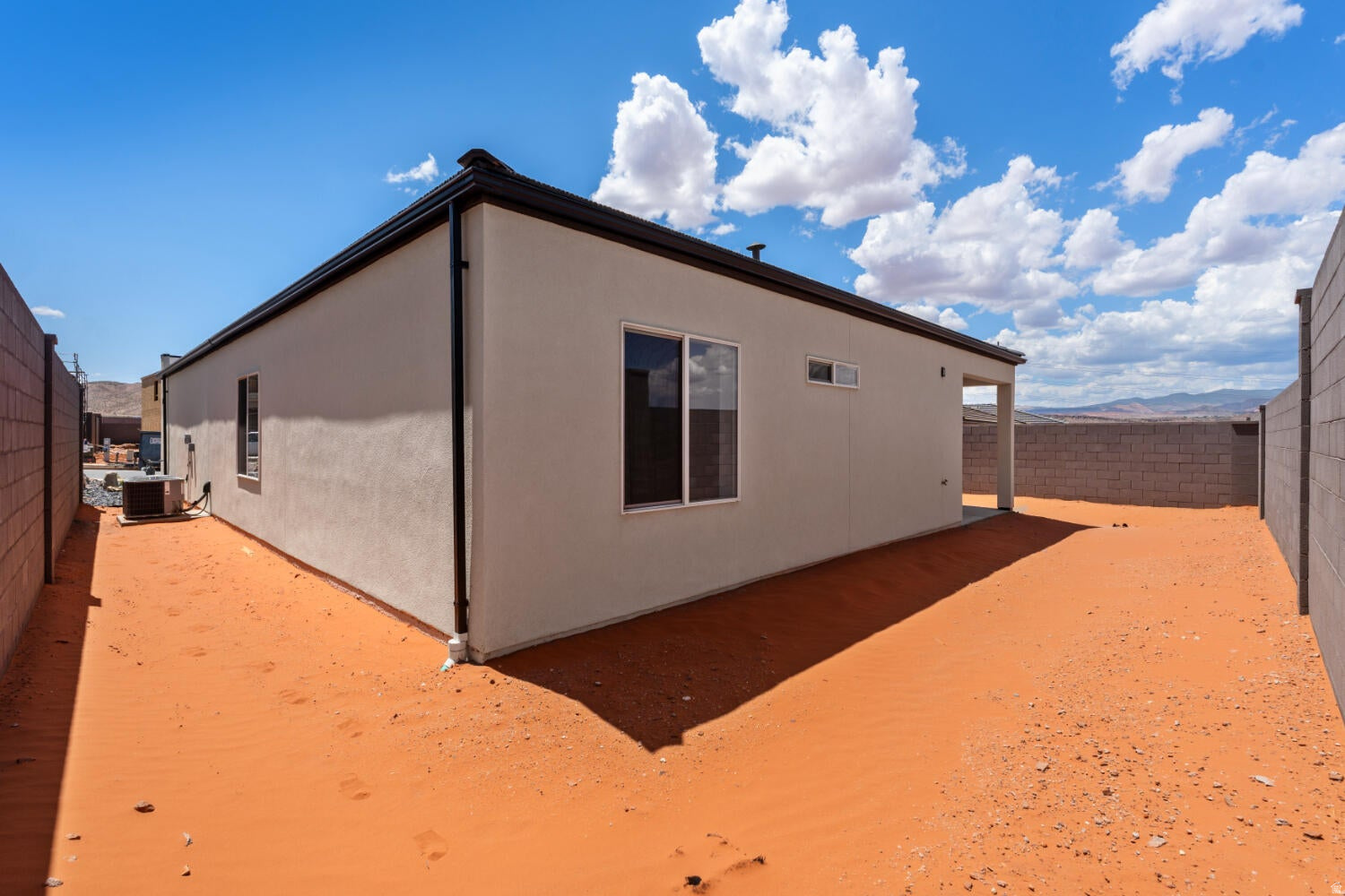 LONG VALLEY - Residential