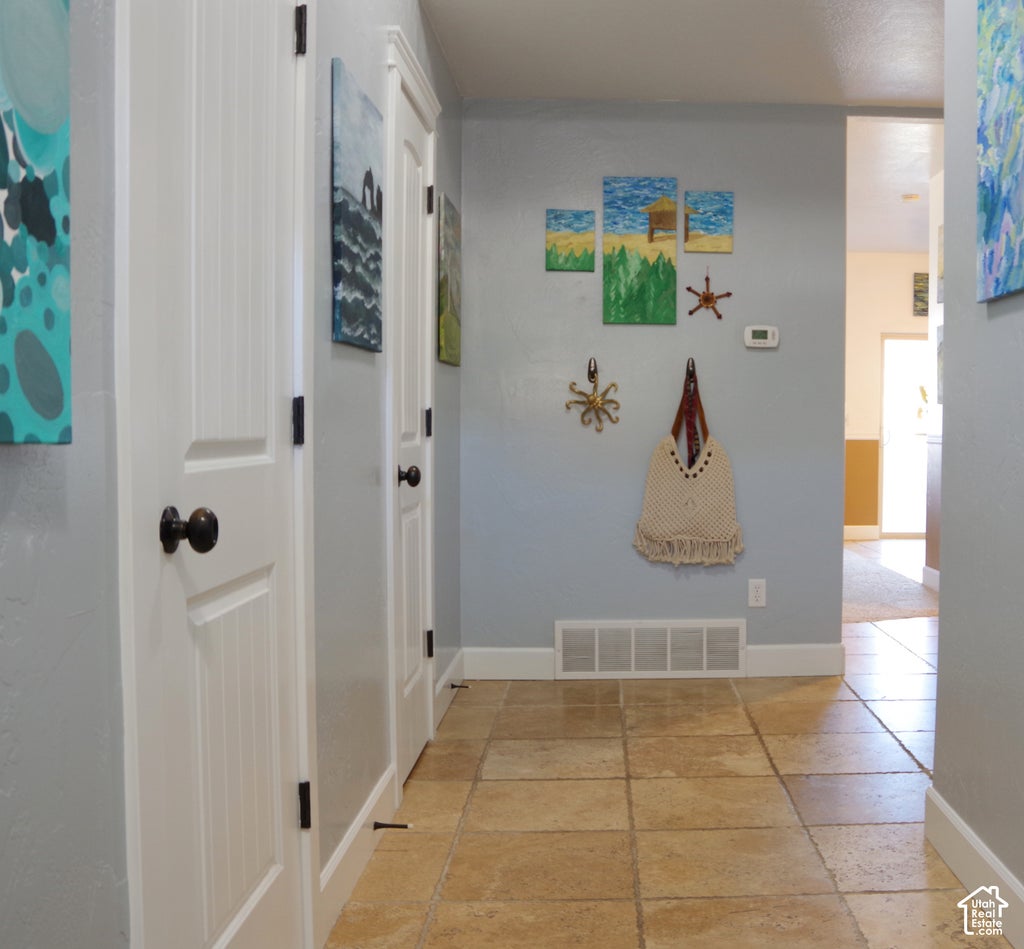 Photo of 1276 N BAYCREST DR #130, Saratoga Springs, UT 84045 (MLS # 2192400)