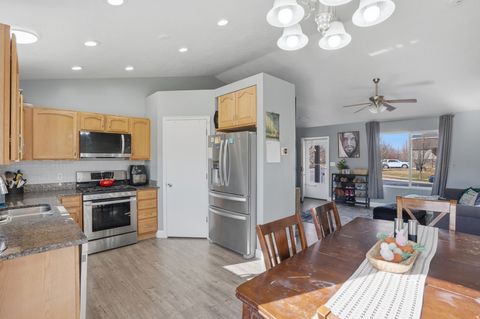 Tiny photo for 4636 E JIMMY LN, Eagle Mountain, UT 84005 (MLS # 2144226)