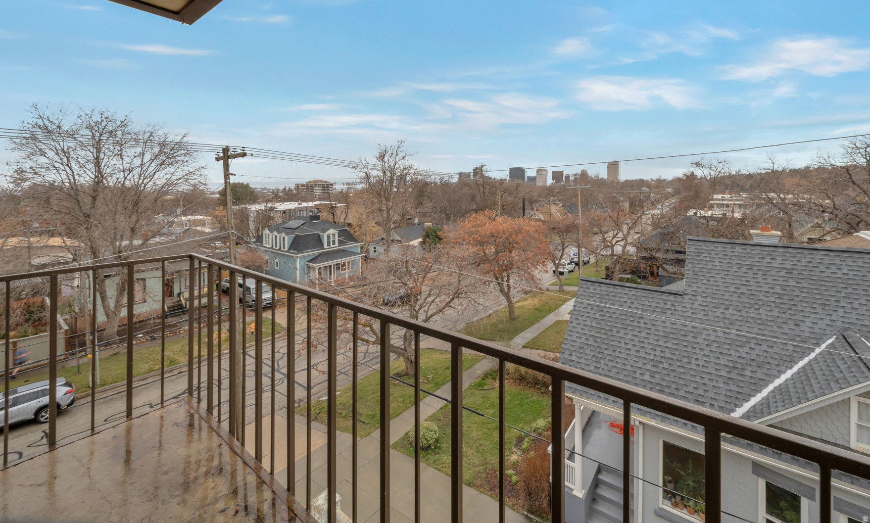 DEVILLE CLIFF - Residential