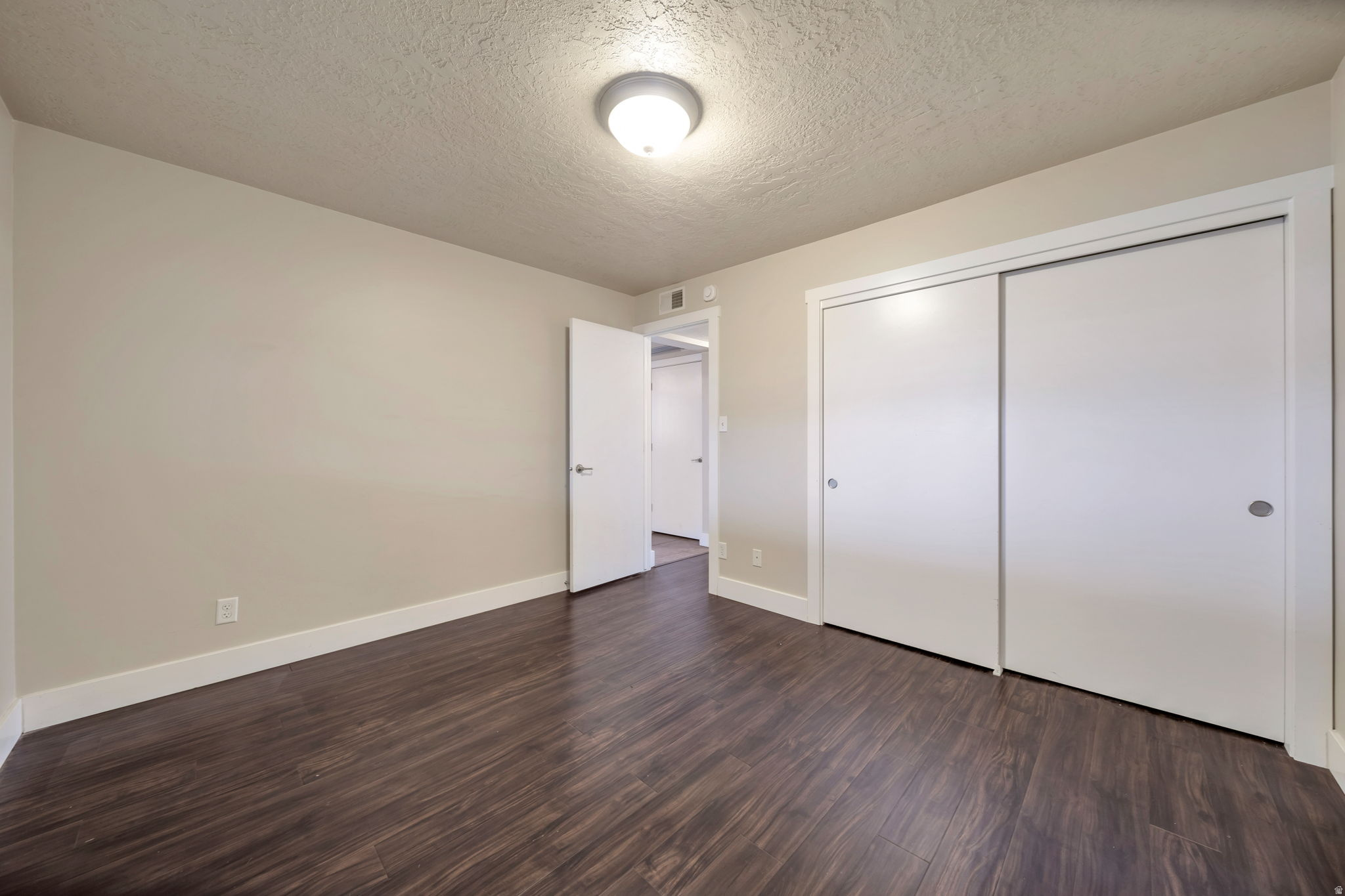 DEVILLE CLIFF - Residential