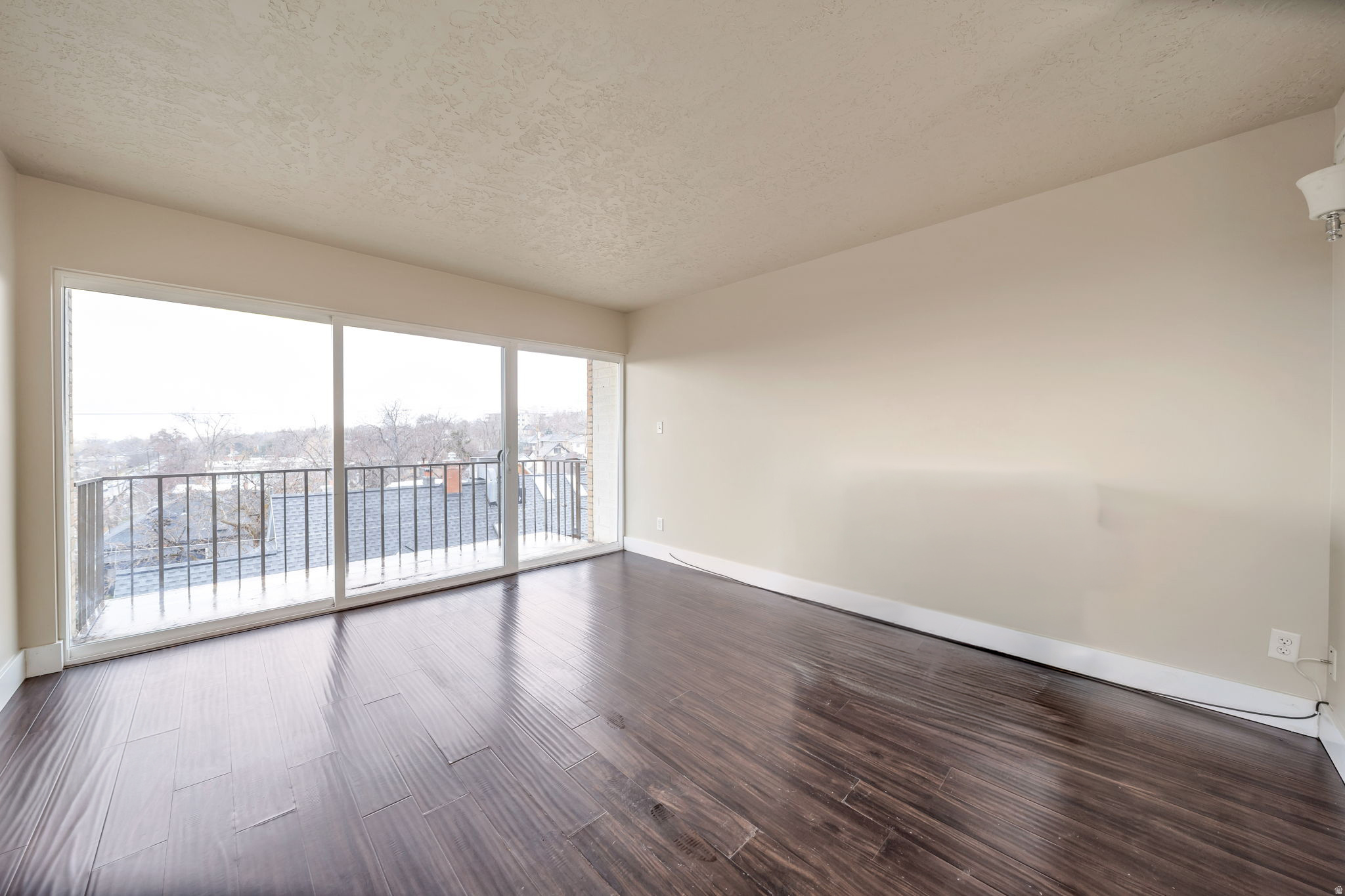 DEVILLE CLIFF - Residential