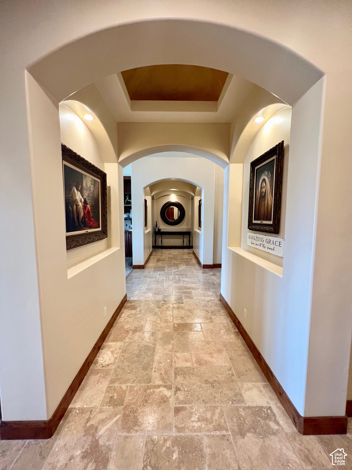 REDSTONE SPRINGS - Residential