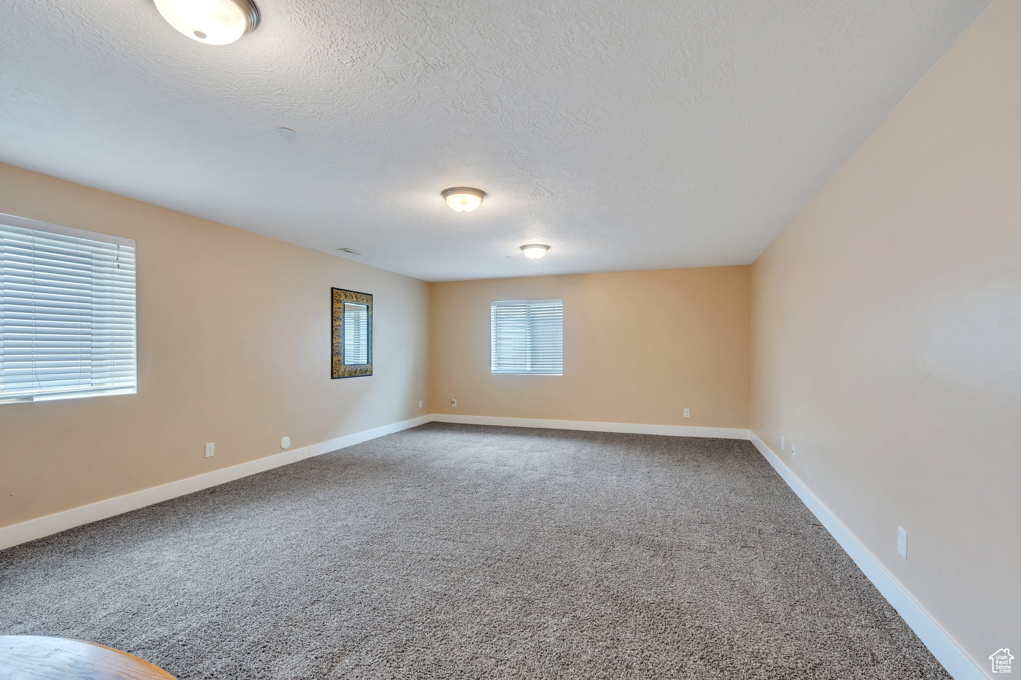 Elk Ridge, Utah 84651, United States, 6 Bedrooms Bedrooms, ,3 BathroomsBathrooms,Residential,Active,81712