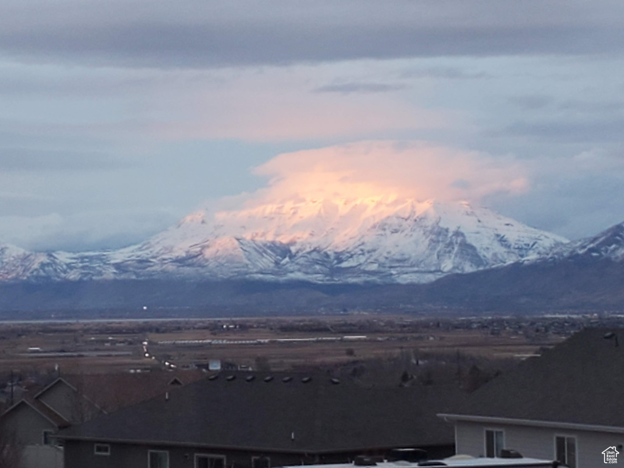 Elk Ridge, Utah 84651, United States, 6 Bedrooms Bedrooms, ,3 BathroomsBathrooms,Residential,Active,81712