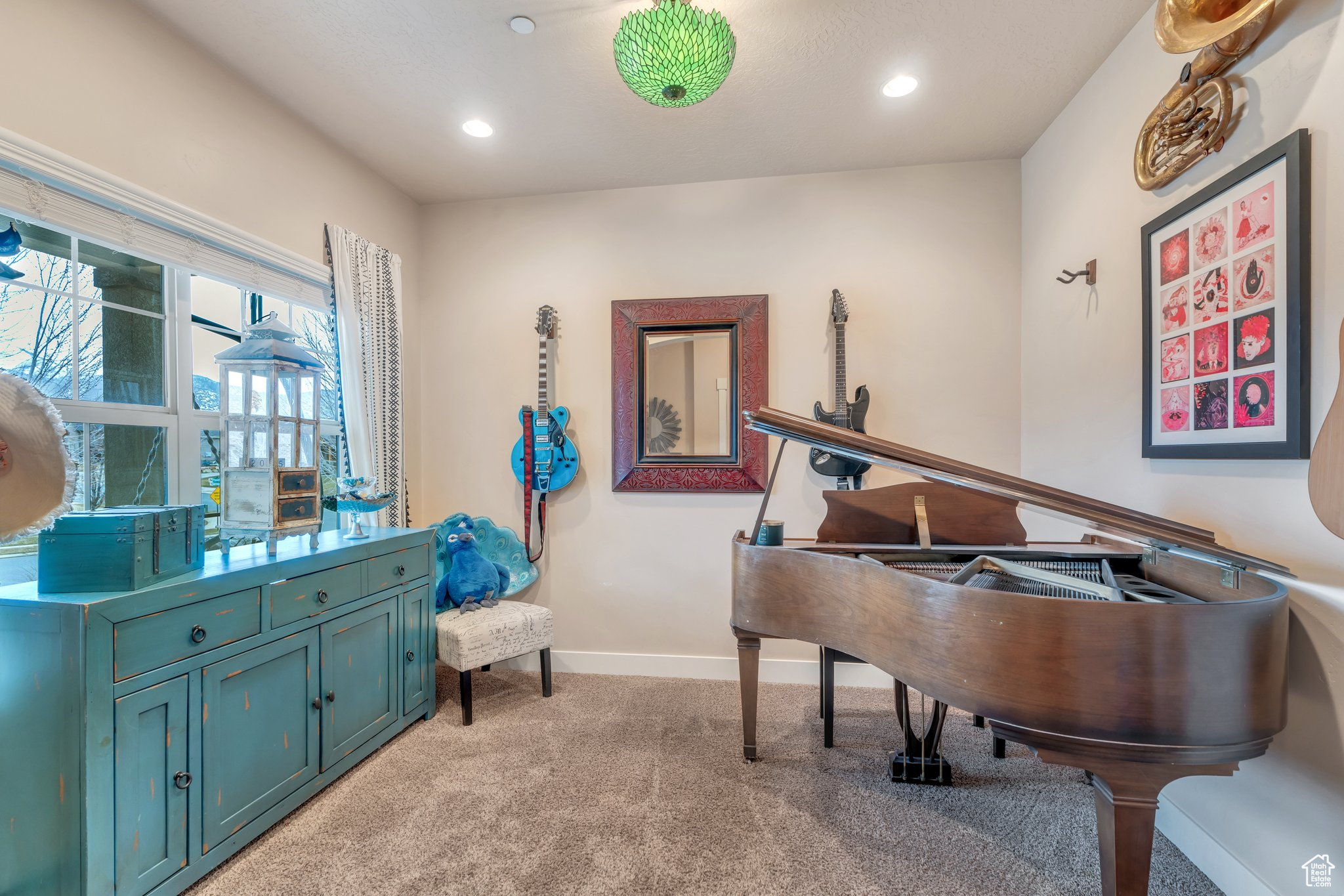 Elk Ridge, Utah 84651, United States, 6 Bedrooms Bedrooms, ,3 BathroomsBathrooms,Residential,Active,81712