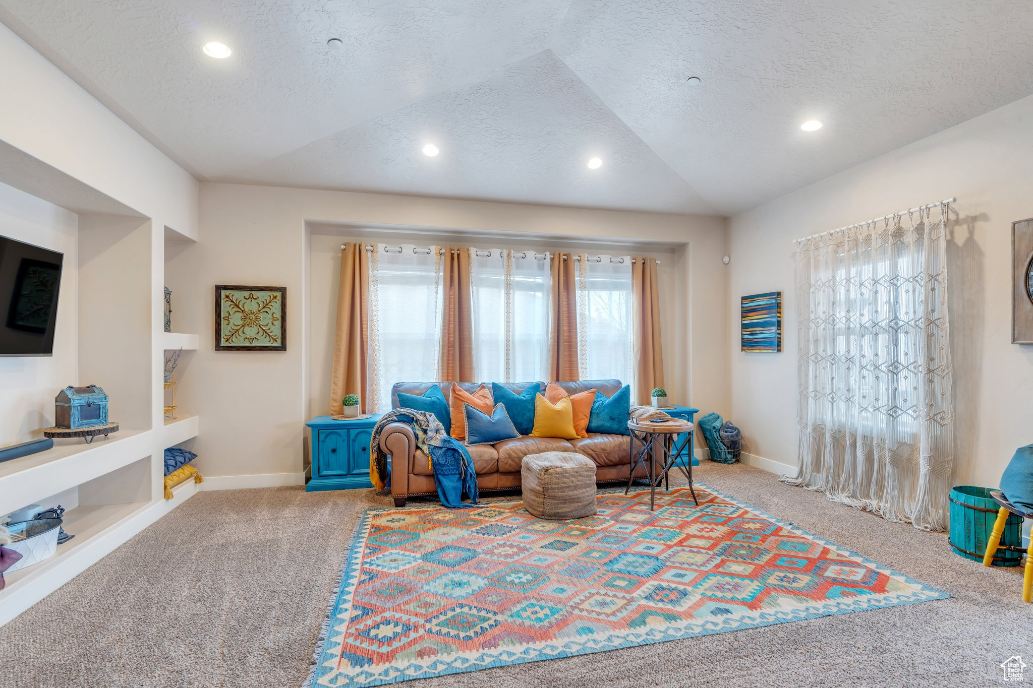 Elk Ridge, Utah 84651, United States, 6 Bedrooms Bedrooms, ,3 BathroomsBathrooms,Residential,Active,81712