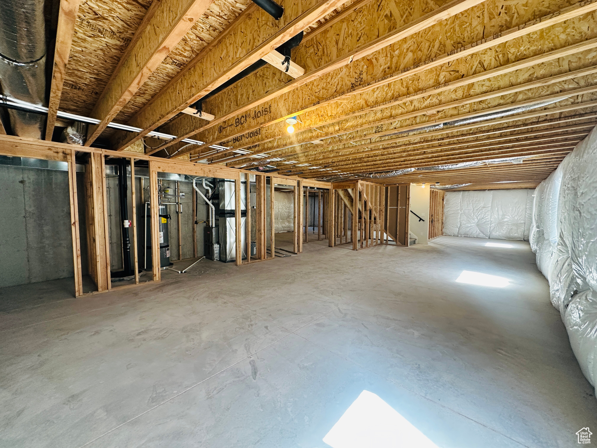 THE POINTE - Residential