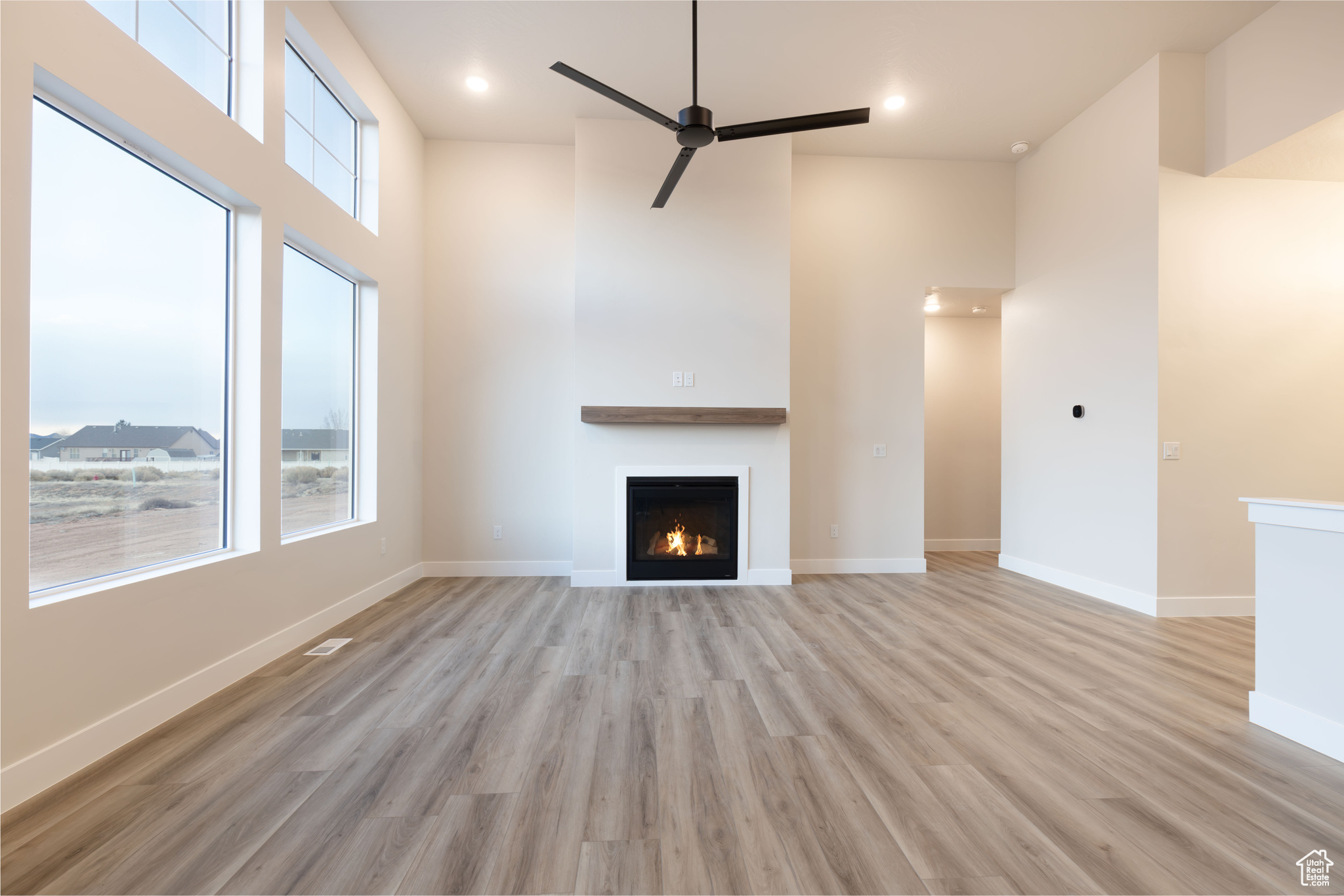 THE POINTE - Residential