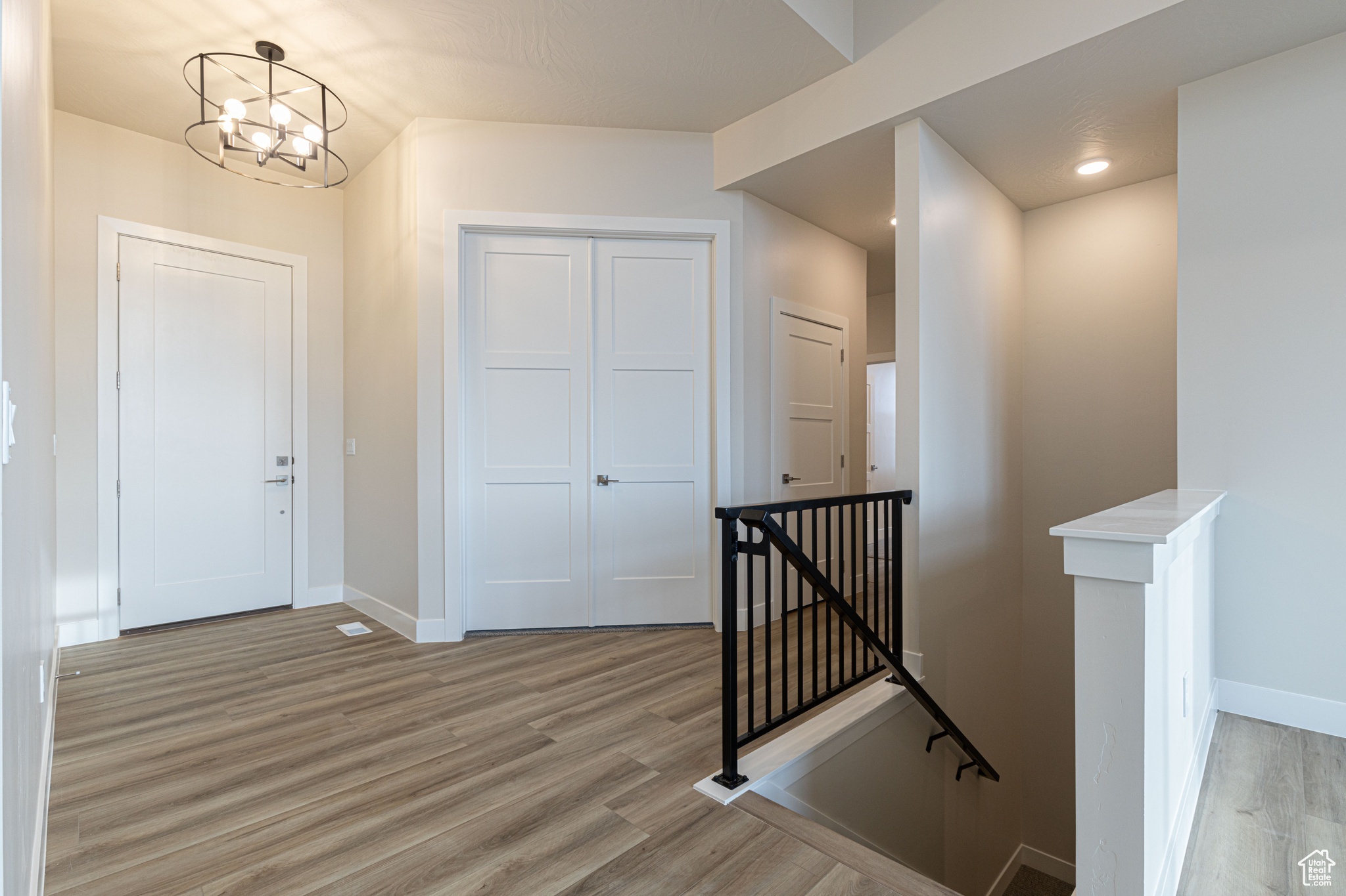 THE POINTE - Residential