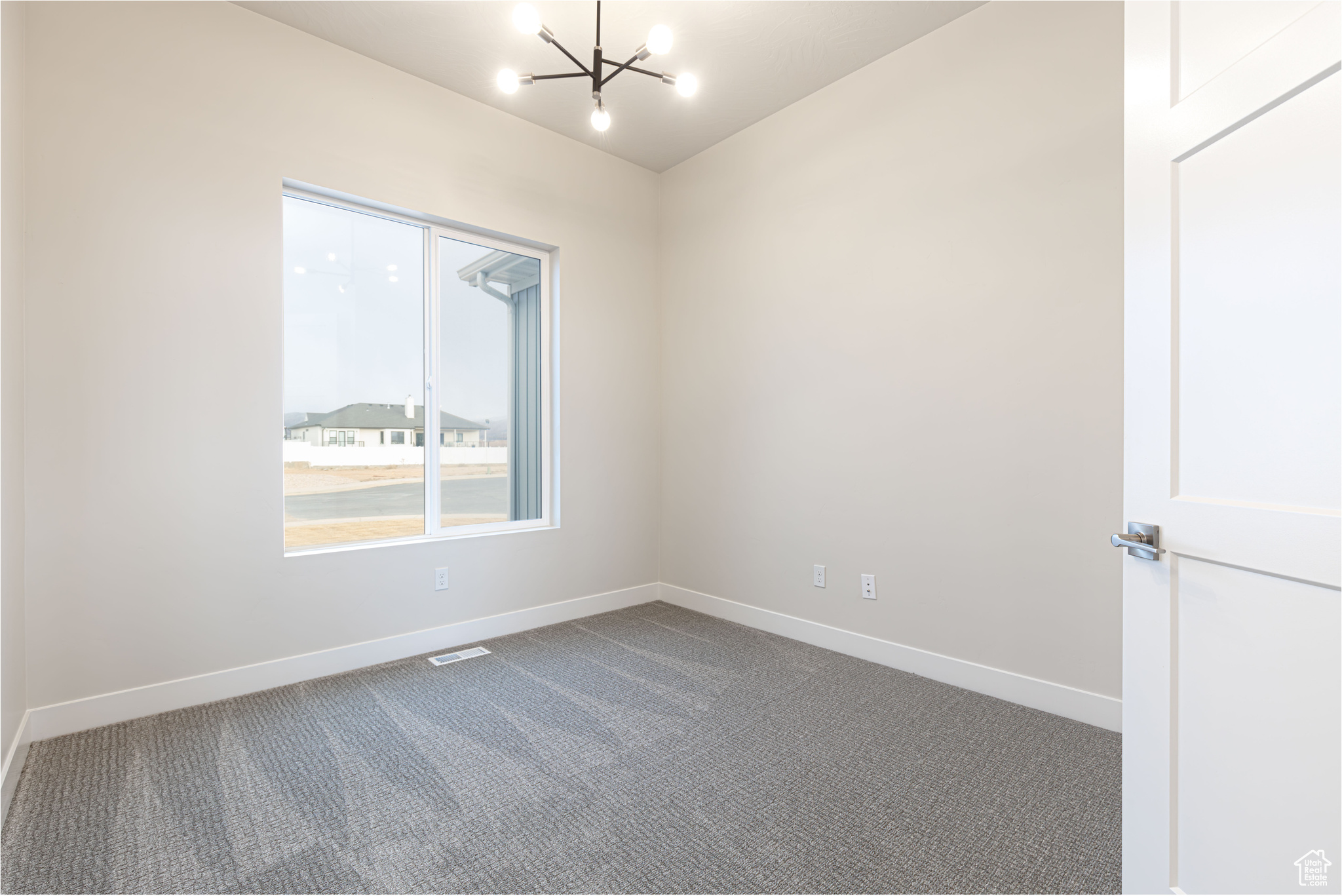 THE POINTE - Residential