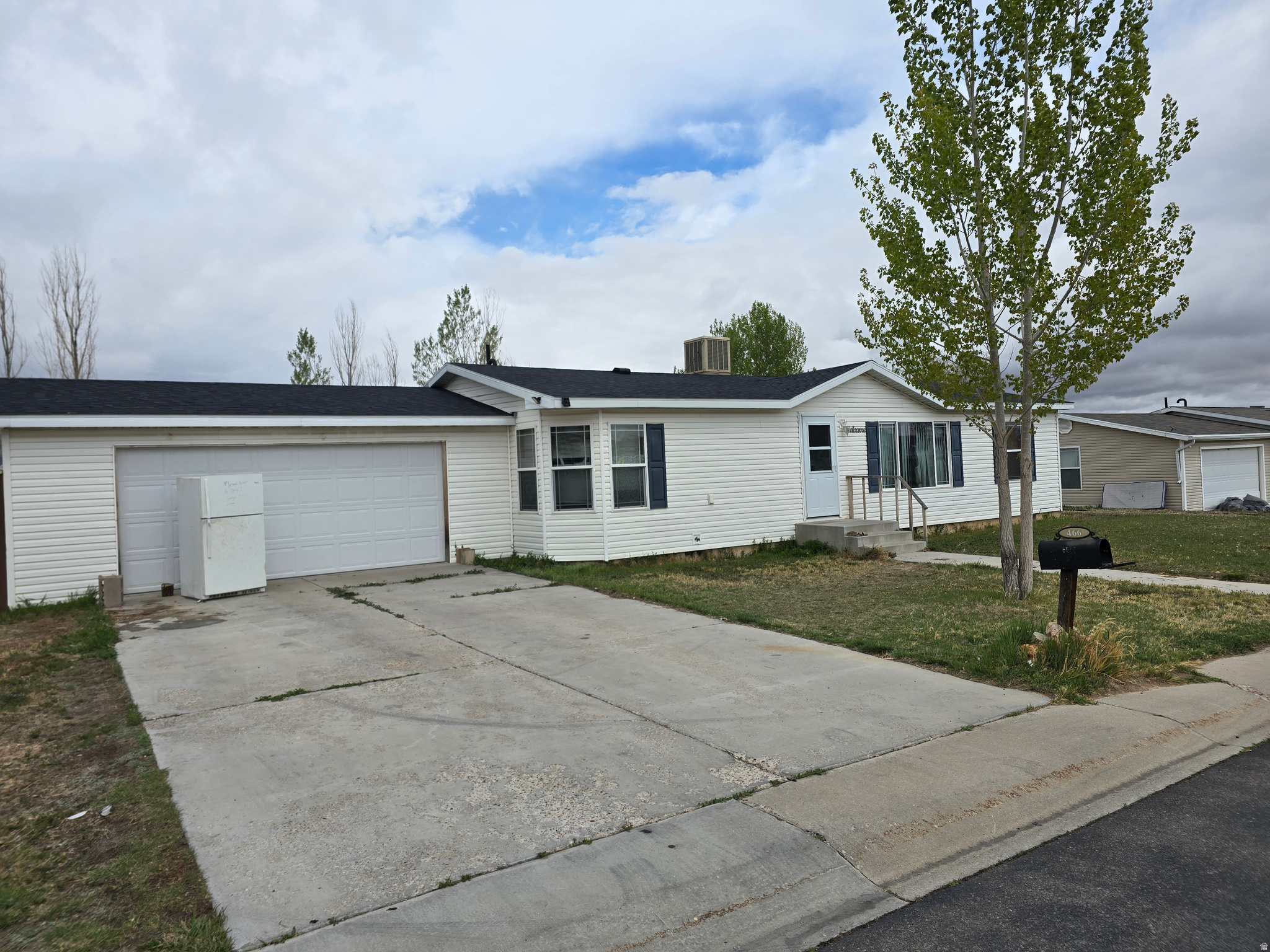 SUNBURST TERRACE - Residential