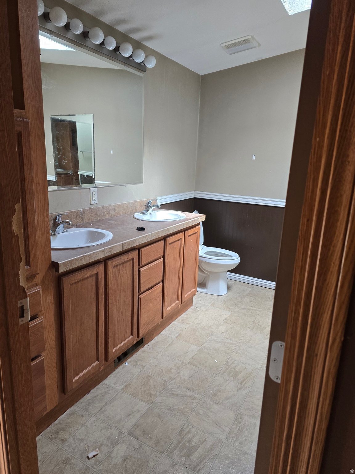 SUNBURST TERRACE - Residential