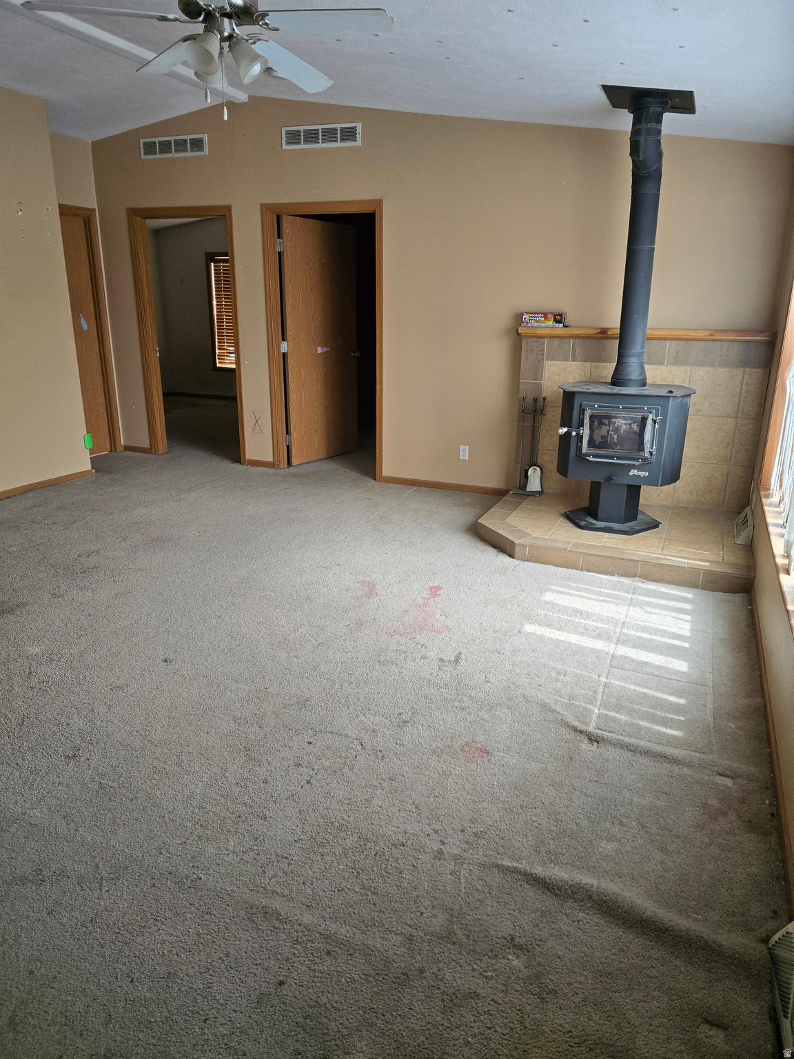 SUNBURST TERRACE - Residential