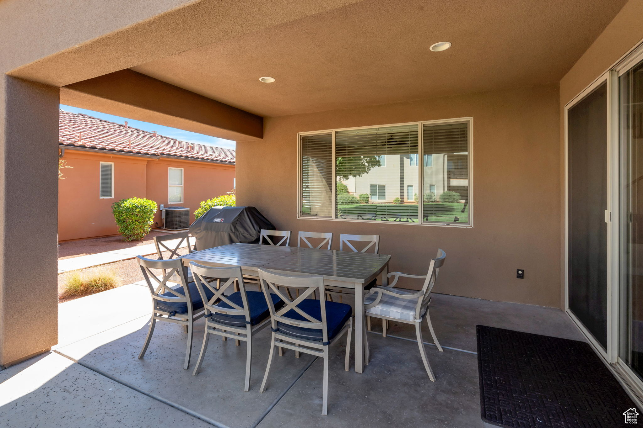 PARADISE VILLG ZION - Residential