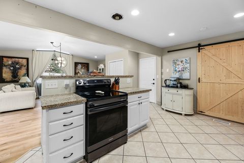 Tiny photo for 9505 S GARNET DR E, Sandy, UT 84094 (MLS # 2169336)