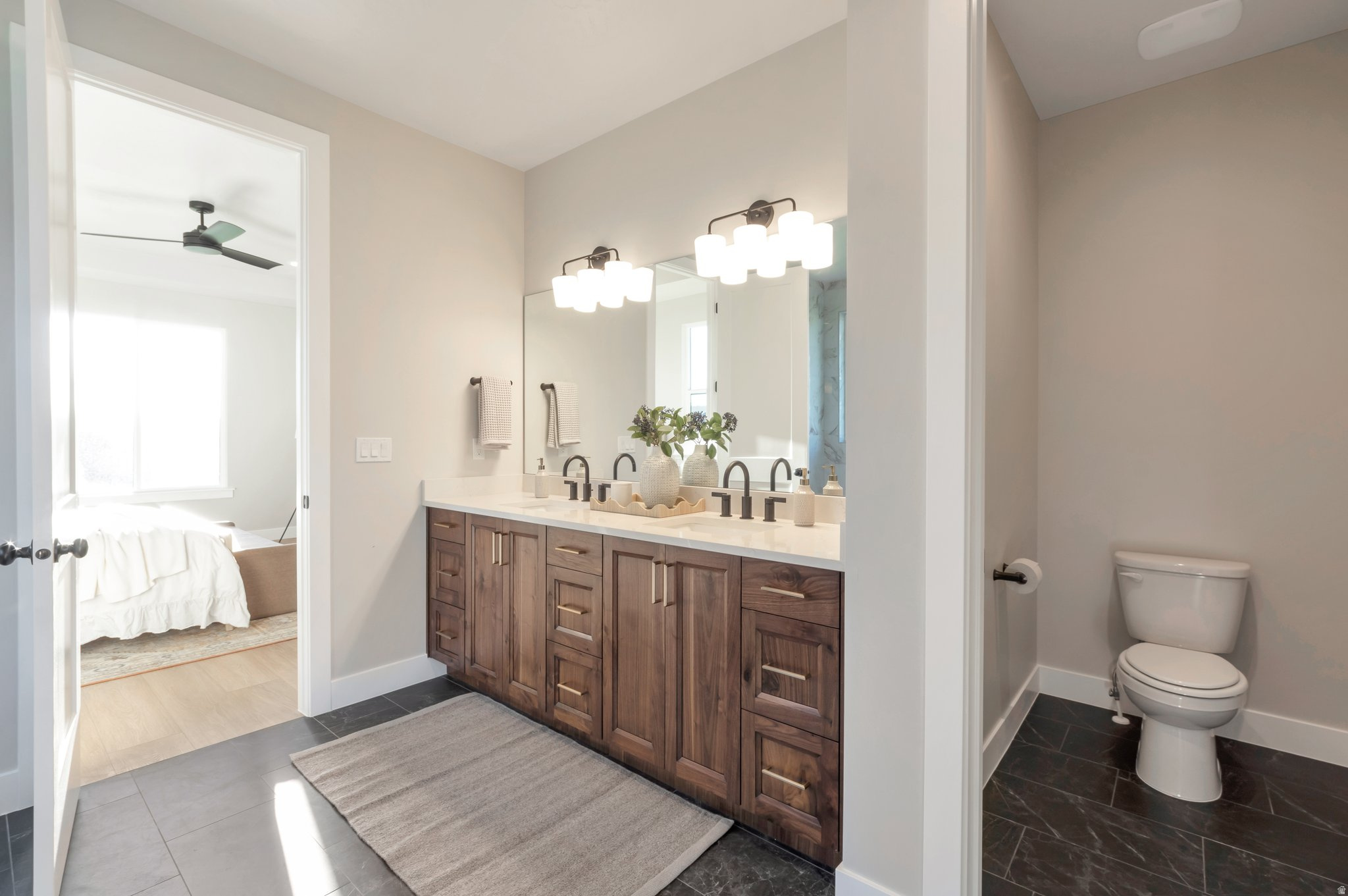 CHESTNUT FARMS - Residential