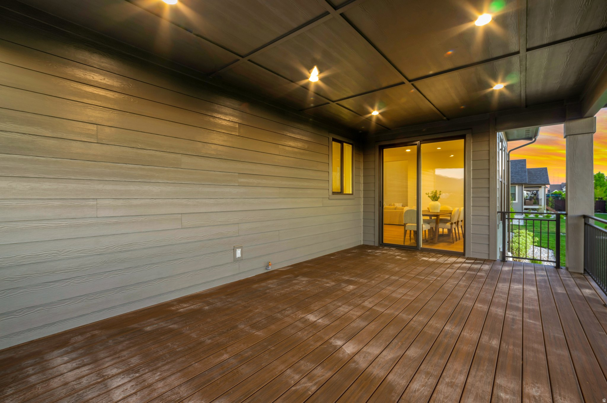 CHESTNUT FARMS - Residential