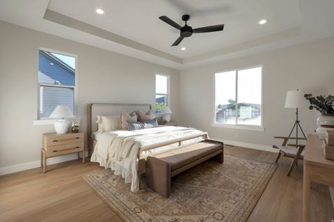 Tiny photo for 514 S 1450 W, Farmington, UT 84025 (MLS # 2128991)