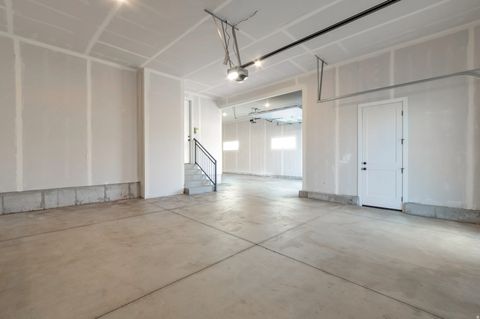 Tiny photo for 514 S 1450 W, Farmington, UT 84025 (MLS # 2128991)