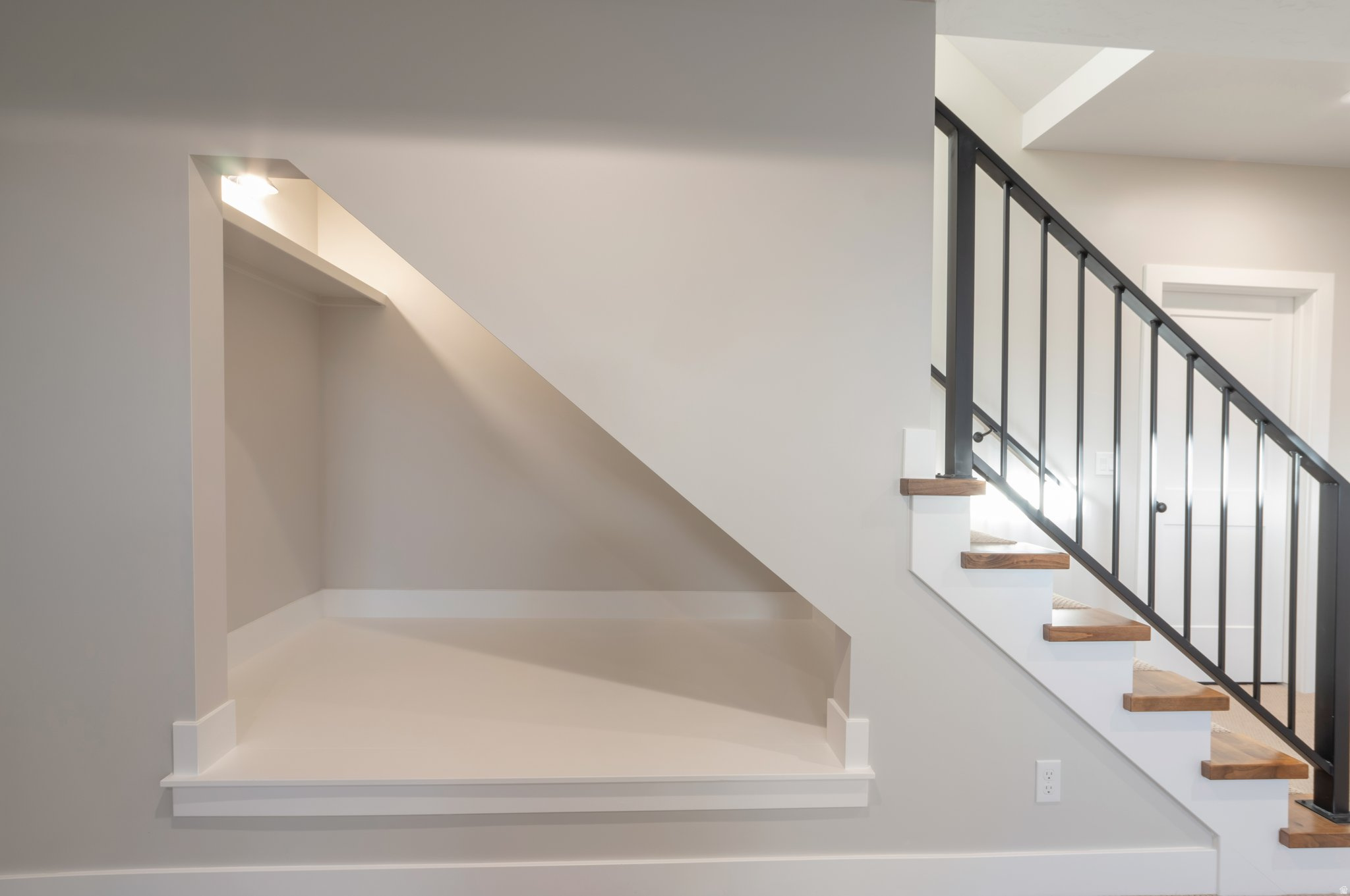 CHESTNUT FARMS - Residential