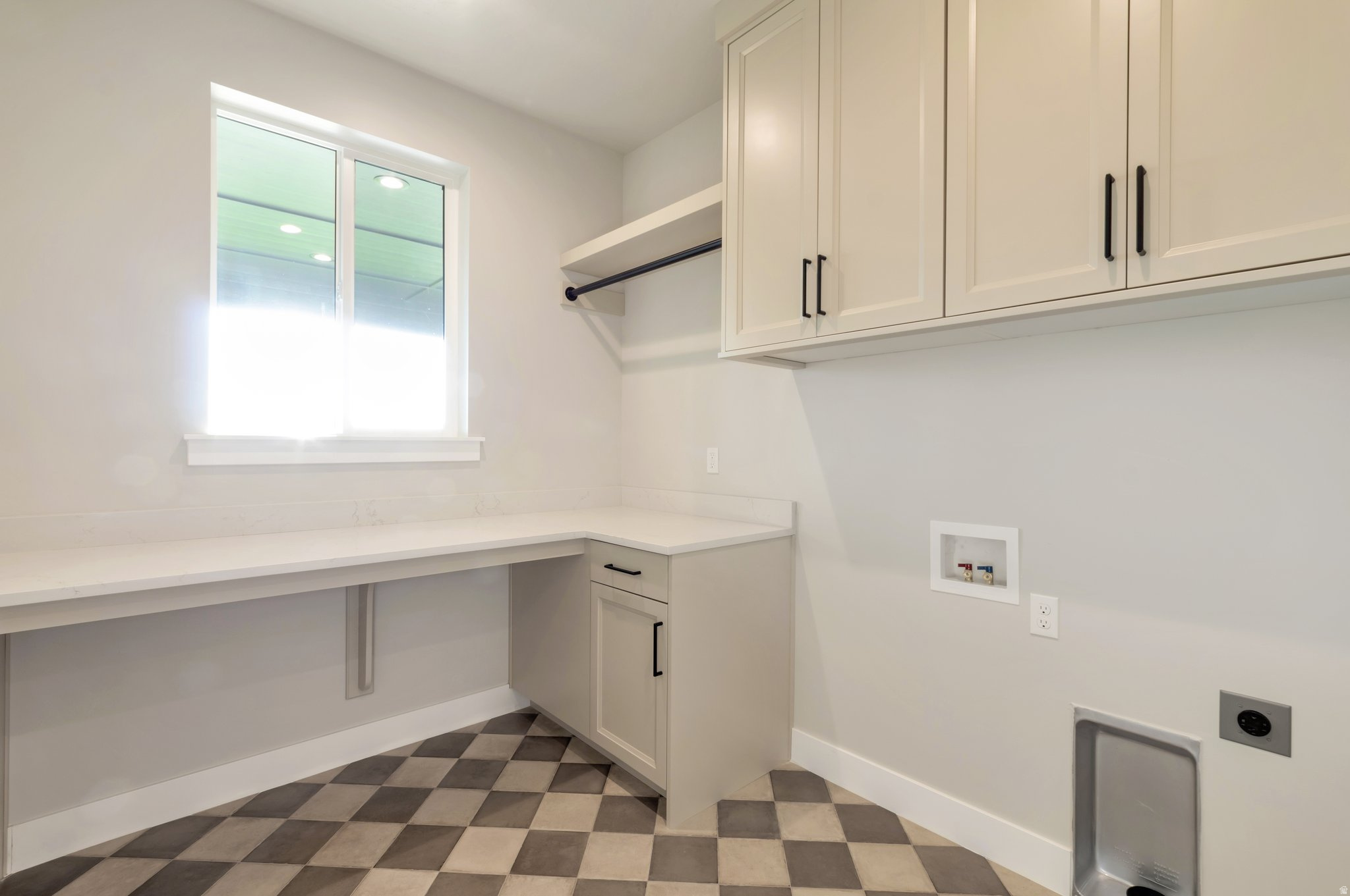 CHESTNUT FARMS - Residential