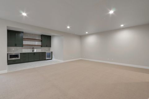 Tiny photo for 514 S 1450 W, Farmington, UT 84025 (MLS # 2128991)