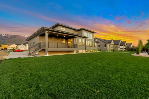 Tiny photo for 514 S 1450 W, Farmington, UT 84025 (MLS # 2128991)