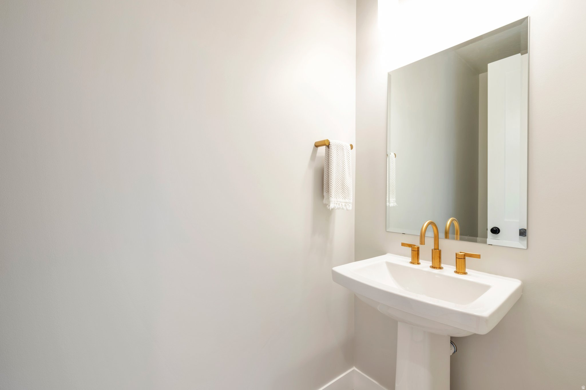 CHESTNUT FARMS - Residential