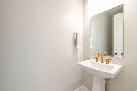 Tiny photo for 514 S 1450 W, Farmington, UT 84025 (MLS # 2128991)