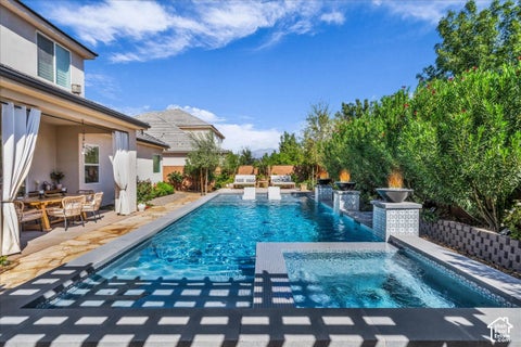 Tiny photo for 4145 S 435 E, Washington, UT 84780 (MLS # 2188066)