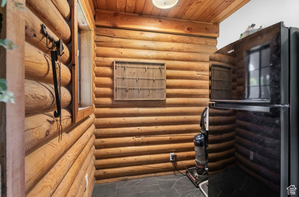 SADDLE HOUSE HOMESTEAD - Residential