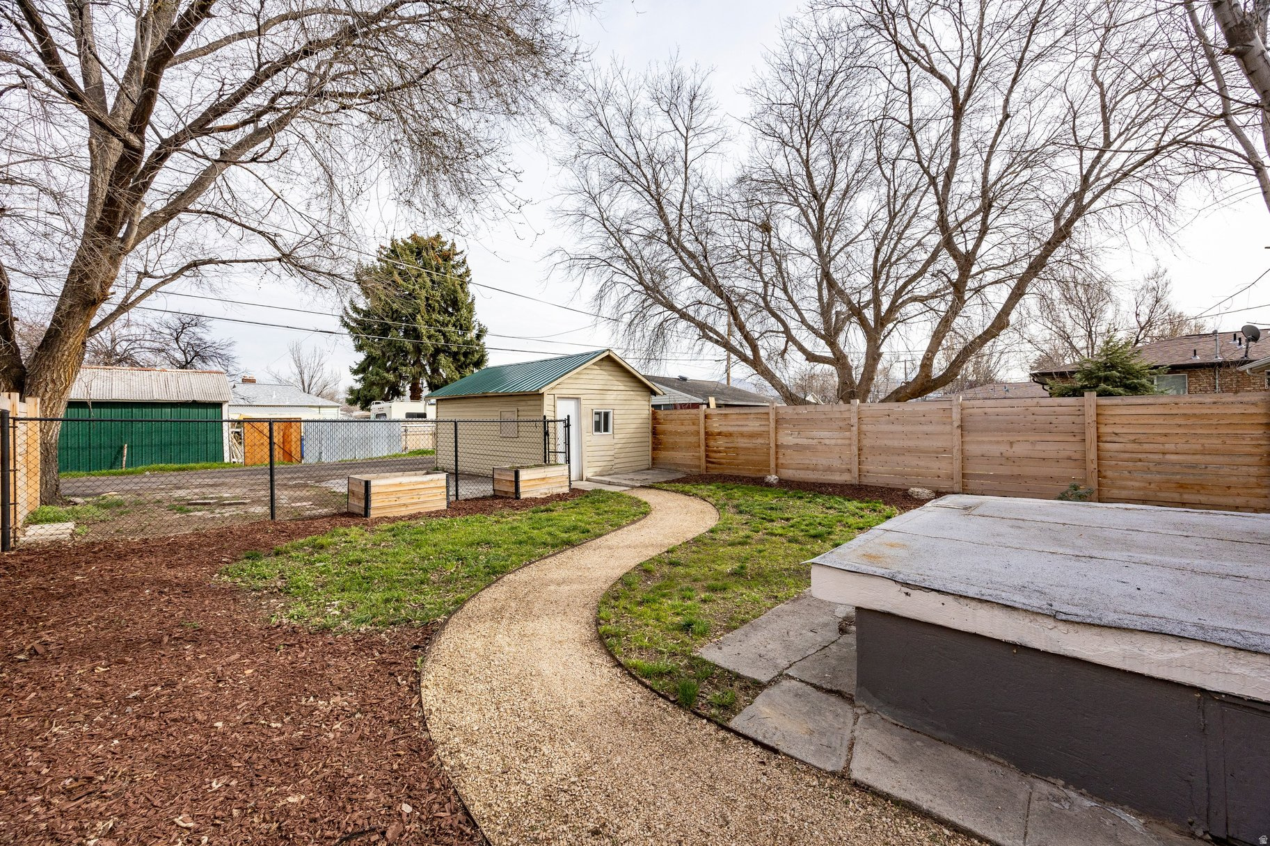 POPLAR GROVE - Residential