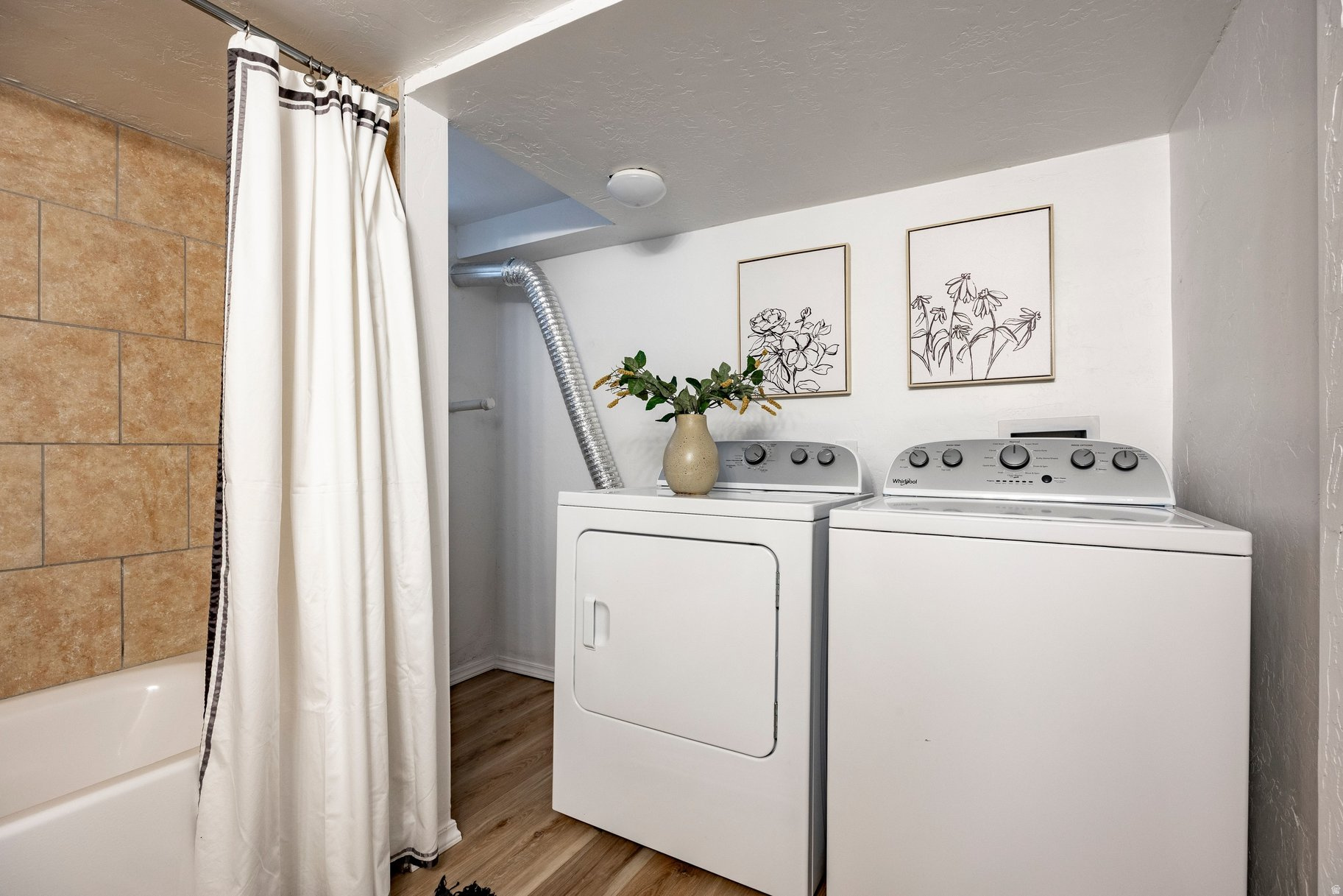 POPLAR GROVE - Residential