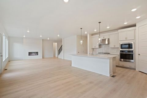 Tiny photo for 1515 W 1010 N, Pleasant Grove, UT 84062 (MLS # 2133114)