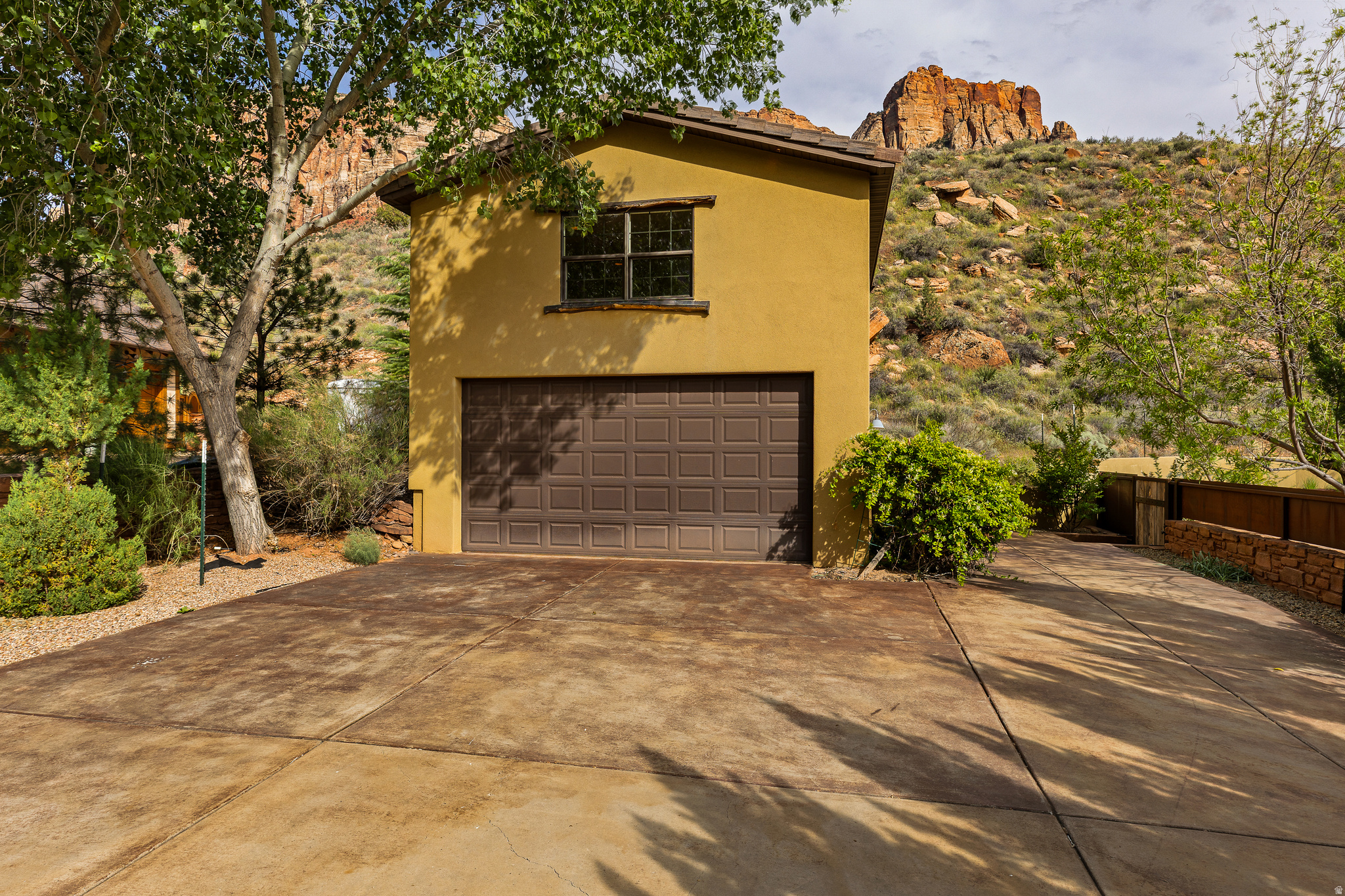 CANYON SPRINGS ESTATES - Residential