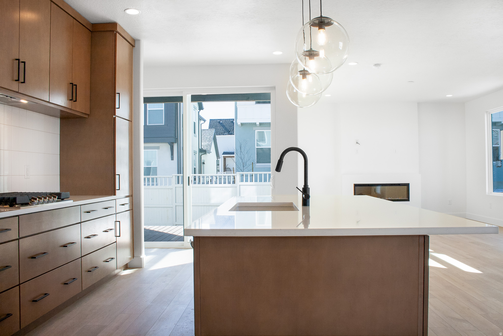 DAYBREAK - Residential