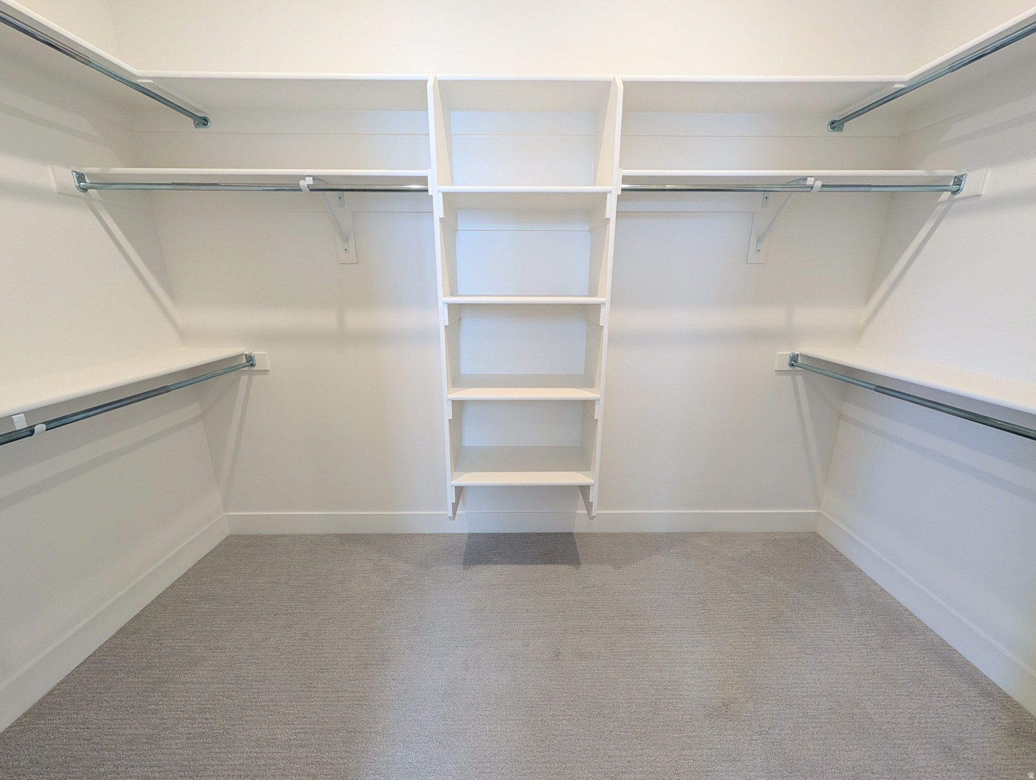 DAYBREAK - Residential