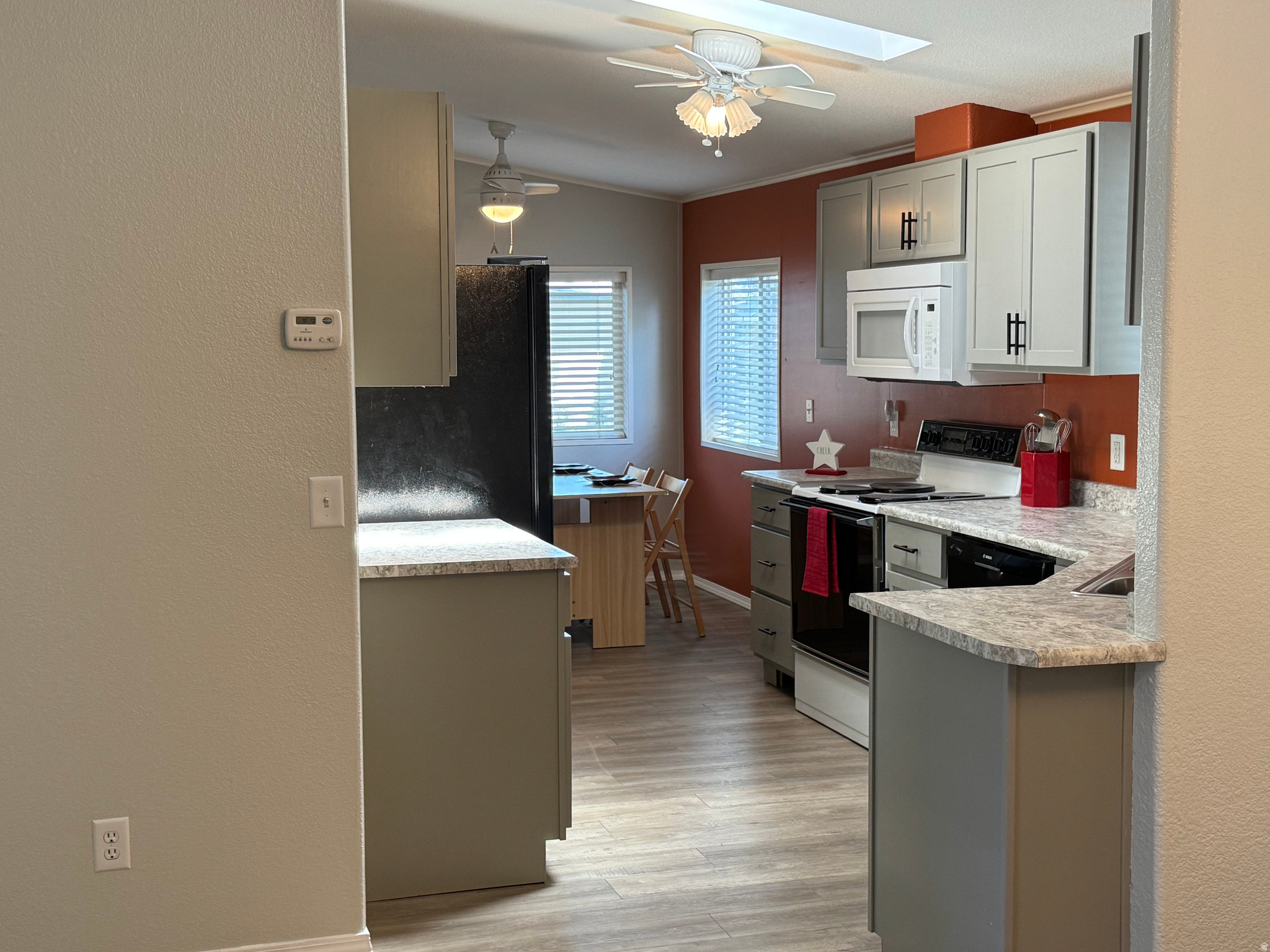 COTTONWOOD COVES - Residential